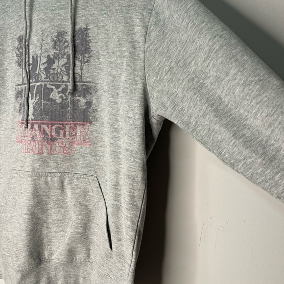Stranger Things Women's Size Medium Grey Pullover Hoodie - Picture 3 of 5